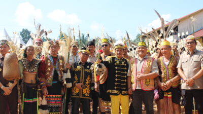 Pelestarian Tradisi di Tengah Modernitas, Kesultanan Berau Hadiri HUT ke-263 dan Upacara Bekudung Betiung Tumbit Dayak