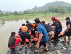 Pencarian Hari Kedua Berakhir Duka, Warga Long Lanuk Ditemukan Usai Perahu Terbalik di Sungai Kelay